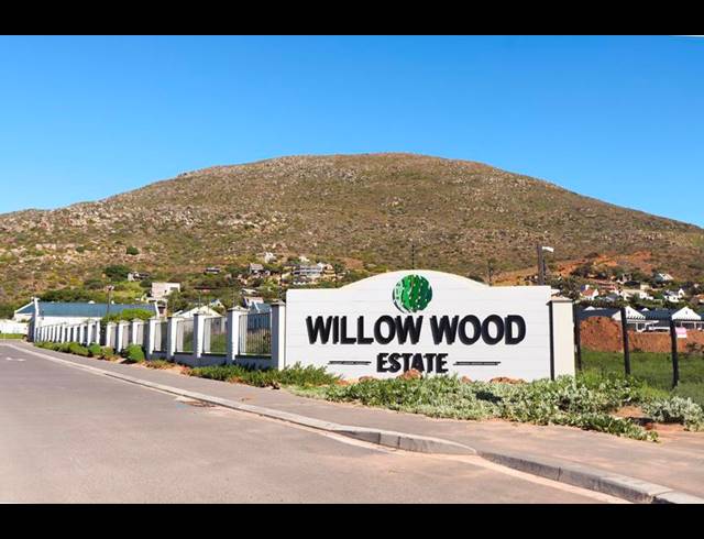 3 BEDROOM PROPERTY TO RENT IN CAPRI